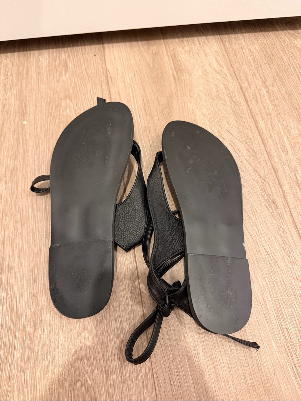Women's Black Tie-Up Leather Sandals - Picture 4 of 4